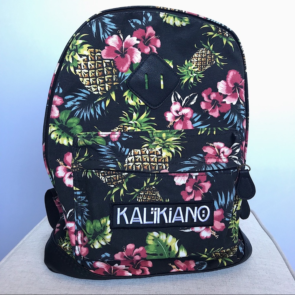 Kalikiano Hawaiian Print Canvas Style Backpack